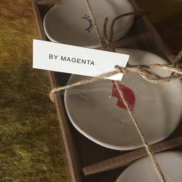 NWT Rae Dunn plates - Picture 5 of 6